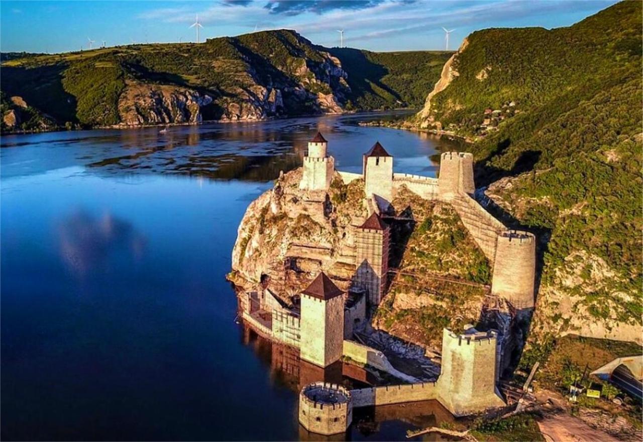 Soba Milojkovic Lejlighed Golubac Eksteriør billede